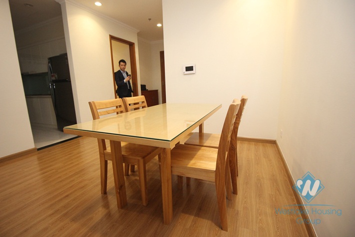 Modern apartment for rent in Vinhome Nguyen Chi Thanh - Dong Da district